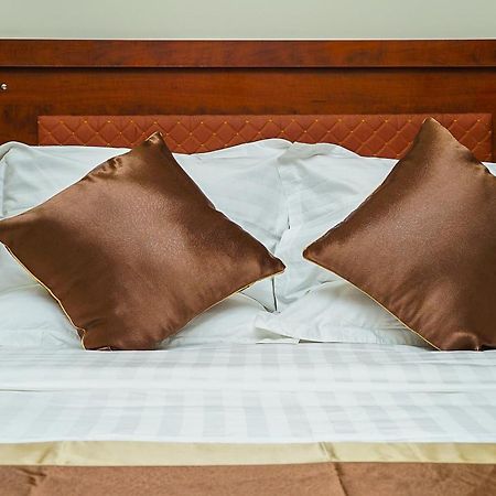 Jarin Hotel Kampala Kültér fotó