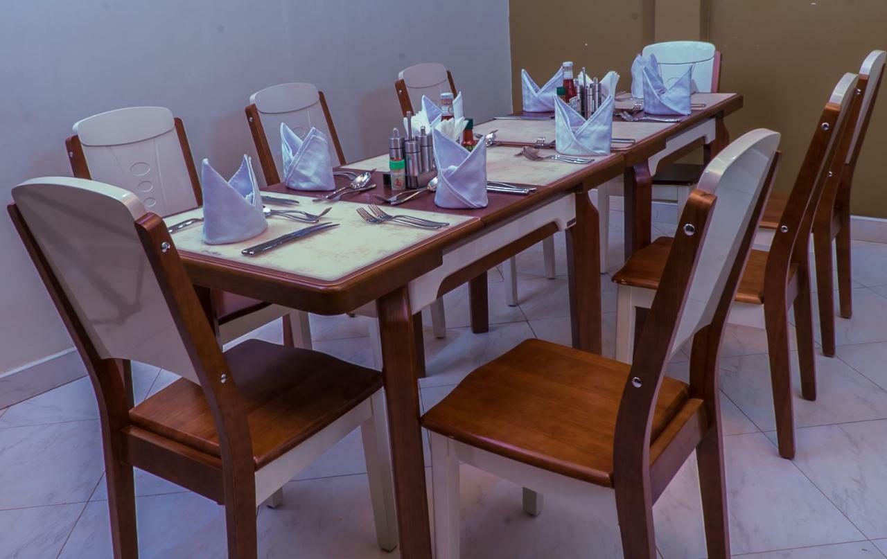 Jarin Hotel Kampala Kültér fotó