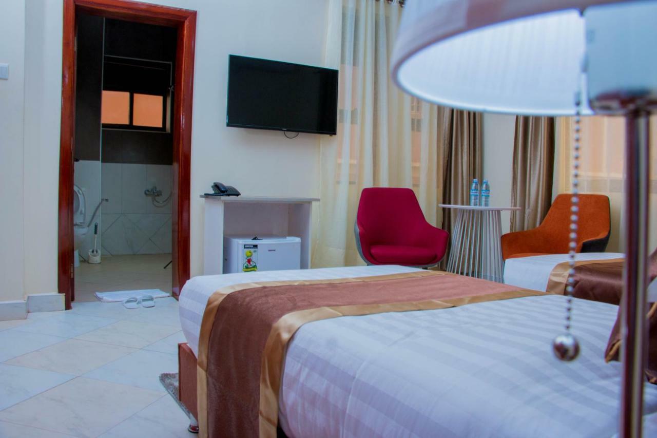 Jarin Hotel Kampala Kültér fotó