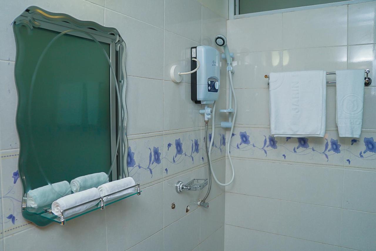 Jarin Hotel Kampala Kültér fotó