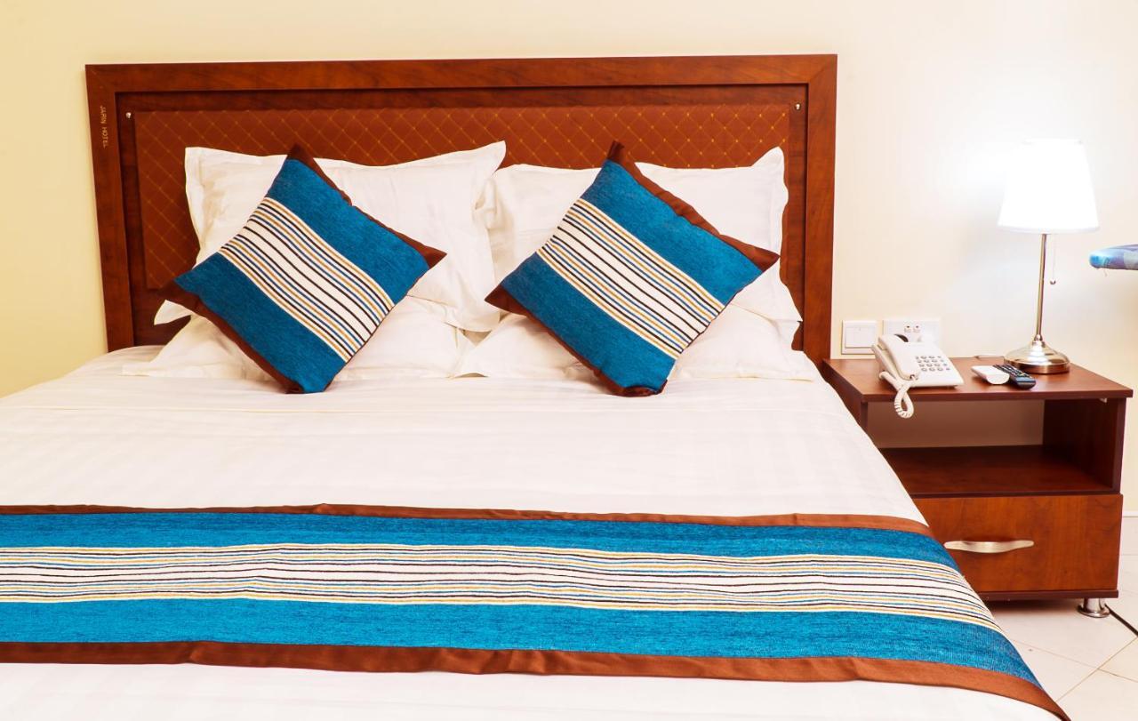 Jarin Hotel Kampala Kültér fotó